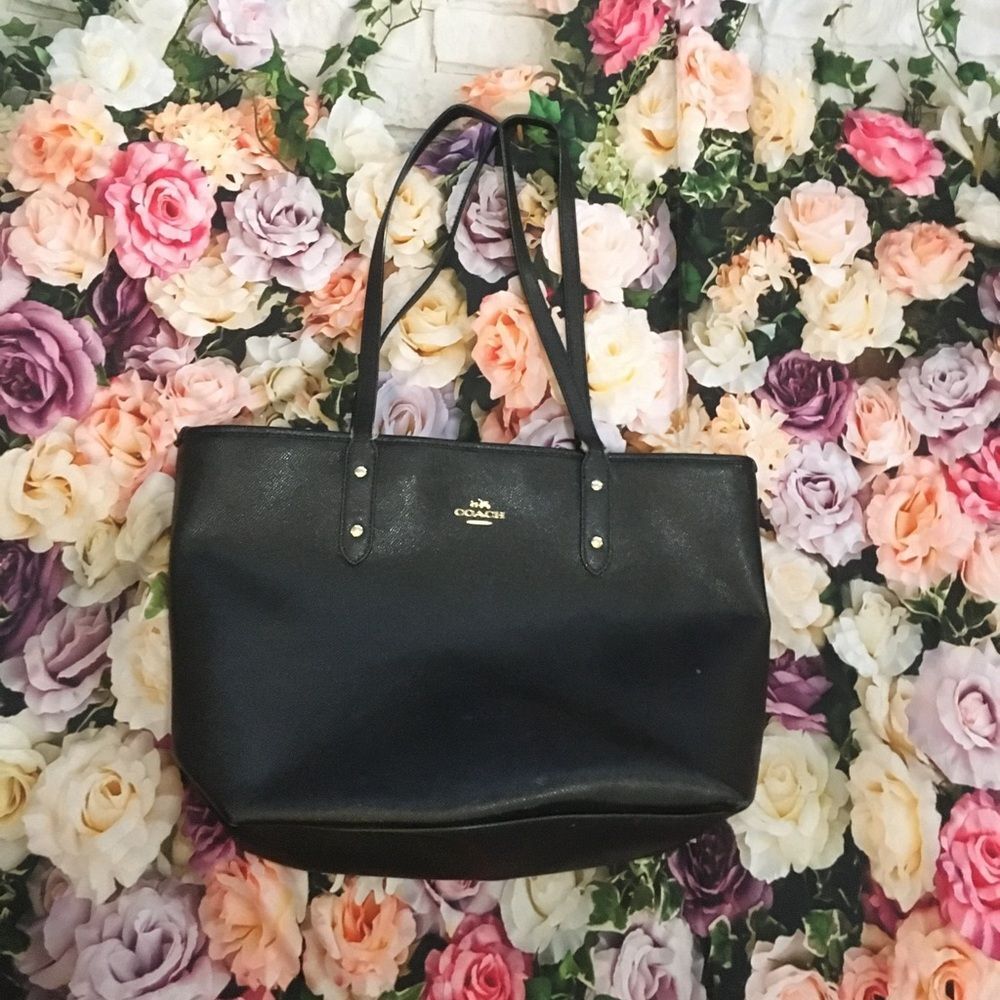 Coach Black medium shoulder tote 14” x 7” x Height 11” purse bag leather